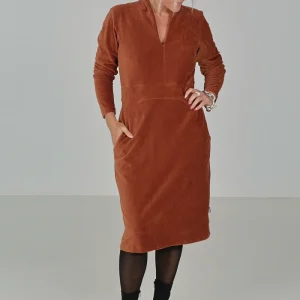 Elsi nougatklänning