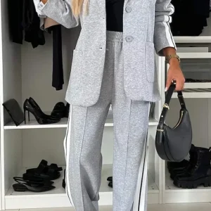 TILLFÄLLIGT 50% RABATT | Lysandra™ | Snyggt set med blazer och byxor
